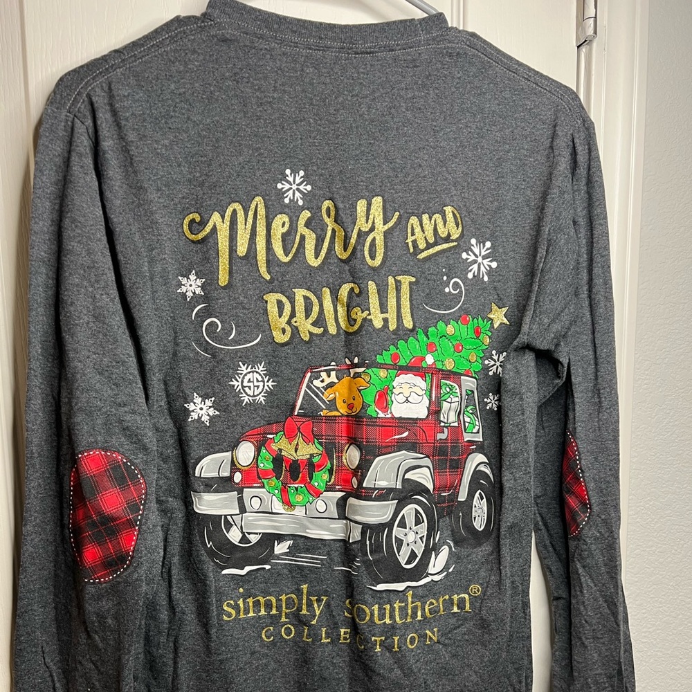 Simply Southern long sleeve Xmas T-shirt. Women size small.